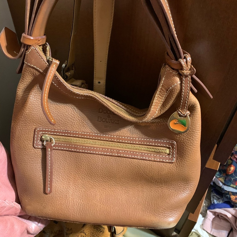 Dooney & Bourke hobo